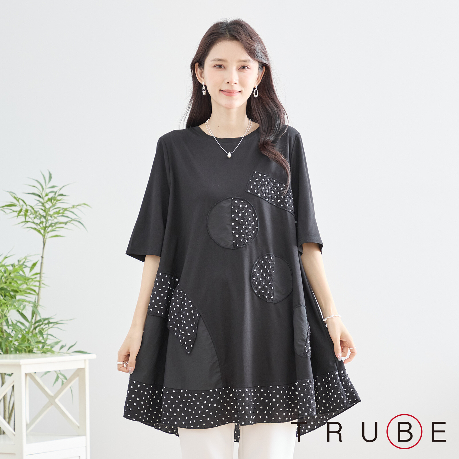 【2026新作】【L～LL】アシンメトリードットモチーフチュニック(N13-196B)(7号店)FM7